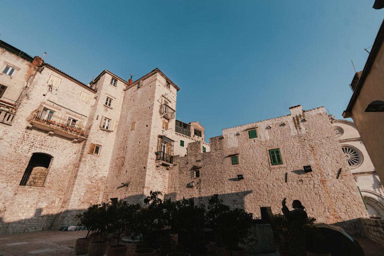 Arya Apartment Σίμπενικ Εξωτερικό φωτογραφία